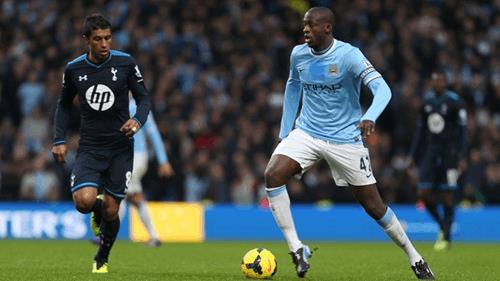 Em seu maior duelo, Paulinho ficou &agrave; sombra de Yaya Tour&eacute;