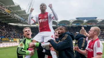 Nenhum grande craque teve uma estreia tão boa no Ajax quanto esse garoto