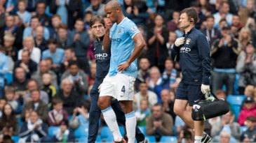 Kompany fez um golaço contra digno de Júnior Baiano