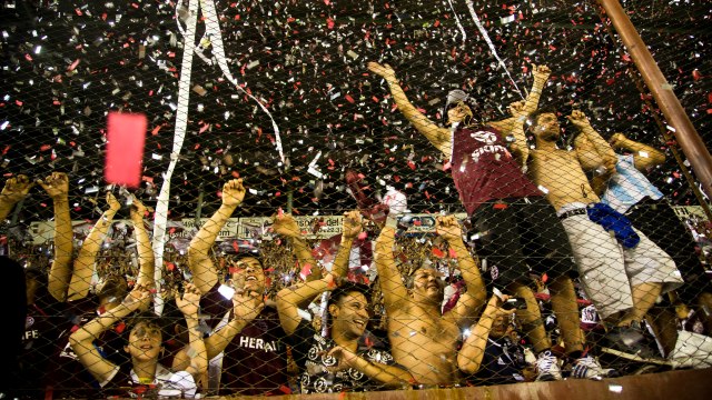 O m&eacute;rito do Lan&uacute;s fica, assim como o orgulho da Ponte