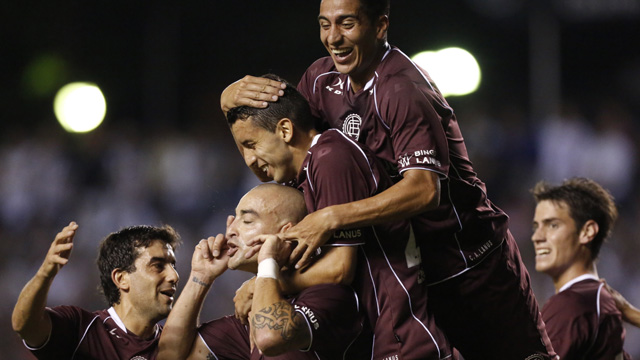 AFA muda regra na hora H e beneficia Lan&uacute;s contra Ponte