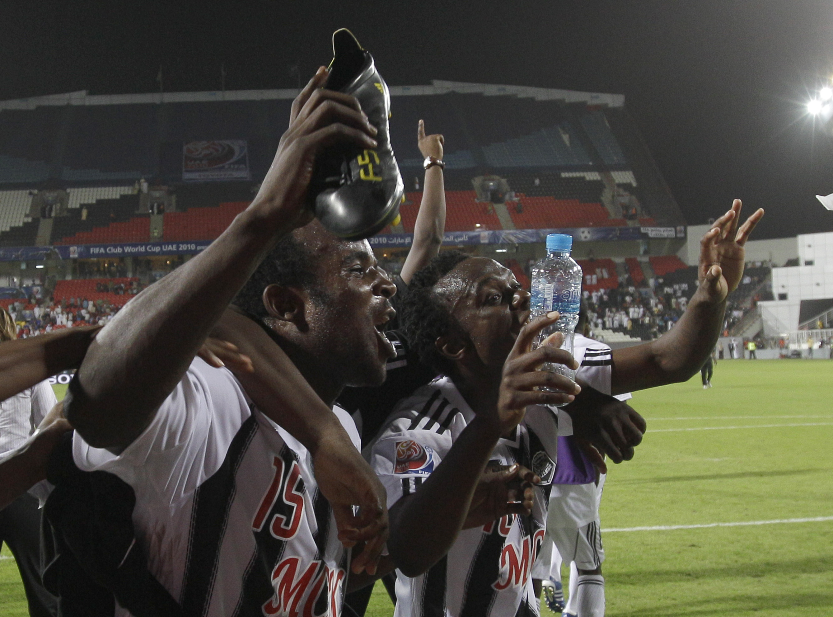 O Mazembe derrotou o Internacional nas semifinais (Foto: AP)