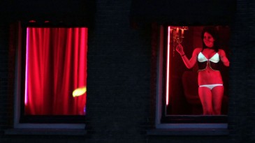 Prostitutas holandesas querem aposentadoria igual a jogadores