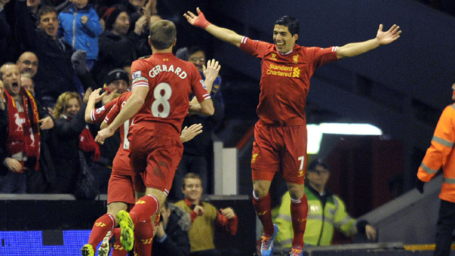 Sozinho, Suárez faz mais gols que metade da Premier League