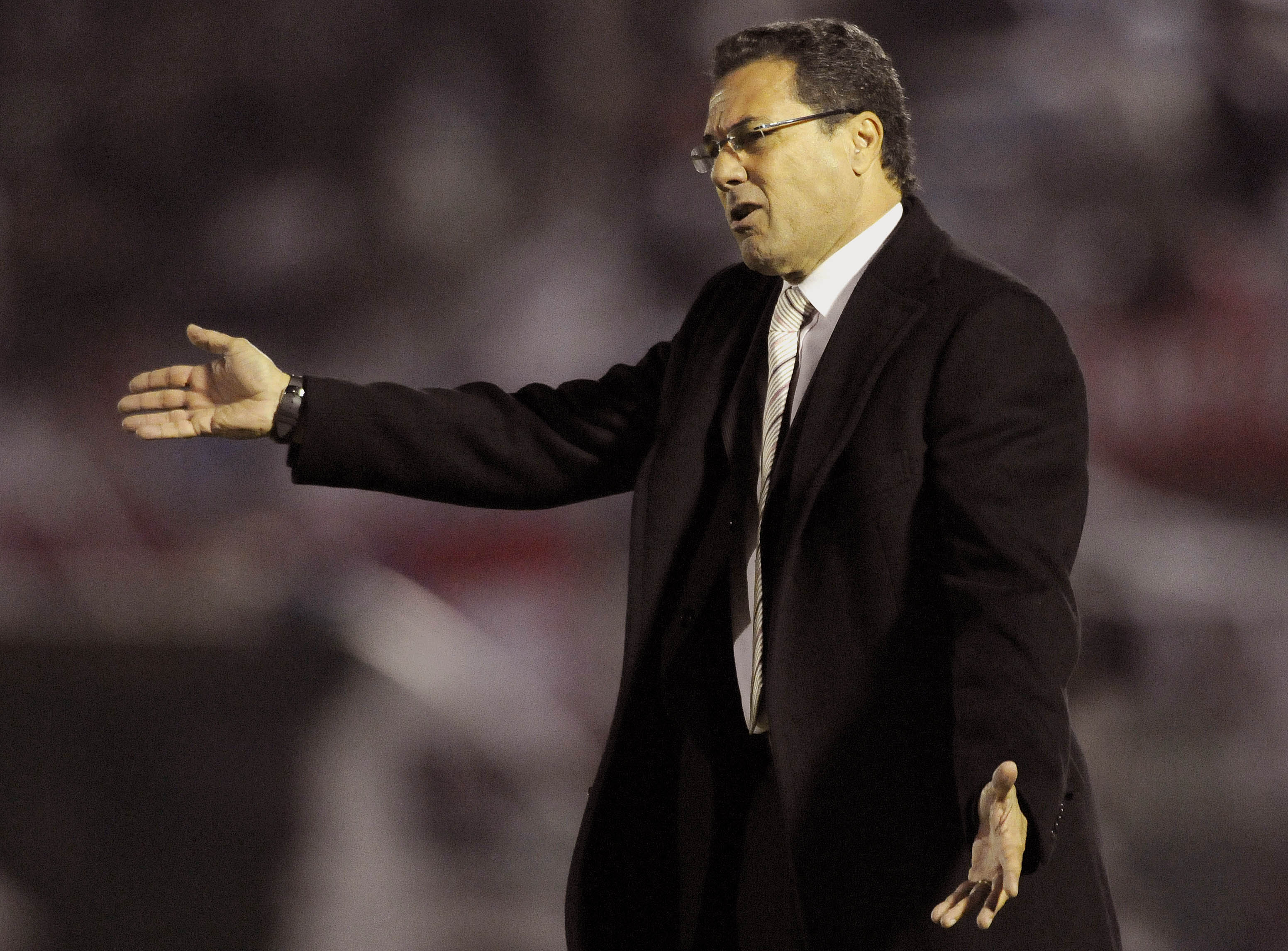 Qual ser&aacute; o projeto de Luxemburgo em 2014? (Foto: AP)