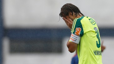 Quando tudo parecia caminhar bem, a turbulência volta ao Palmeiras