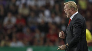 Feyenoord quer virar favorito ao título, mas ainda precisa ganhar respeito