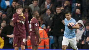 Nem parece que Agüero voltou de contusão na semana passada