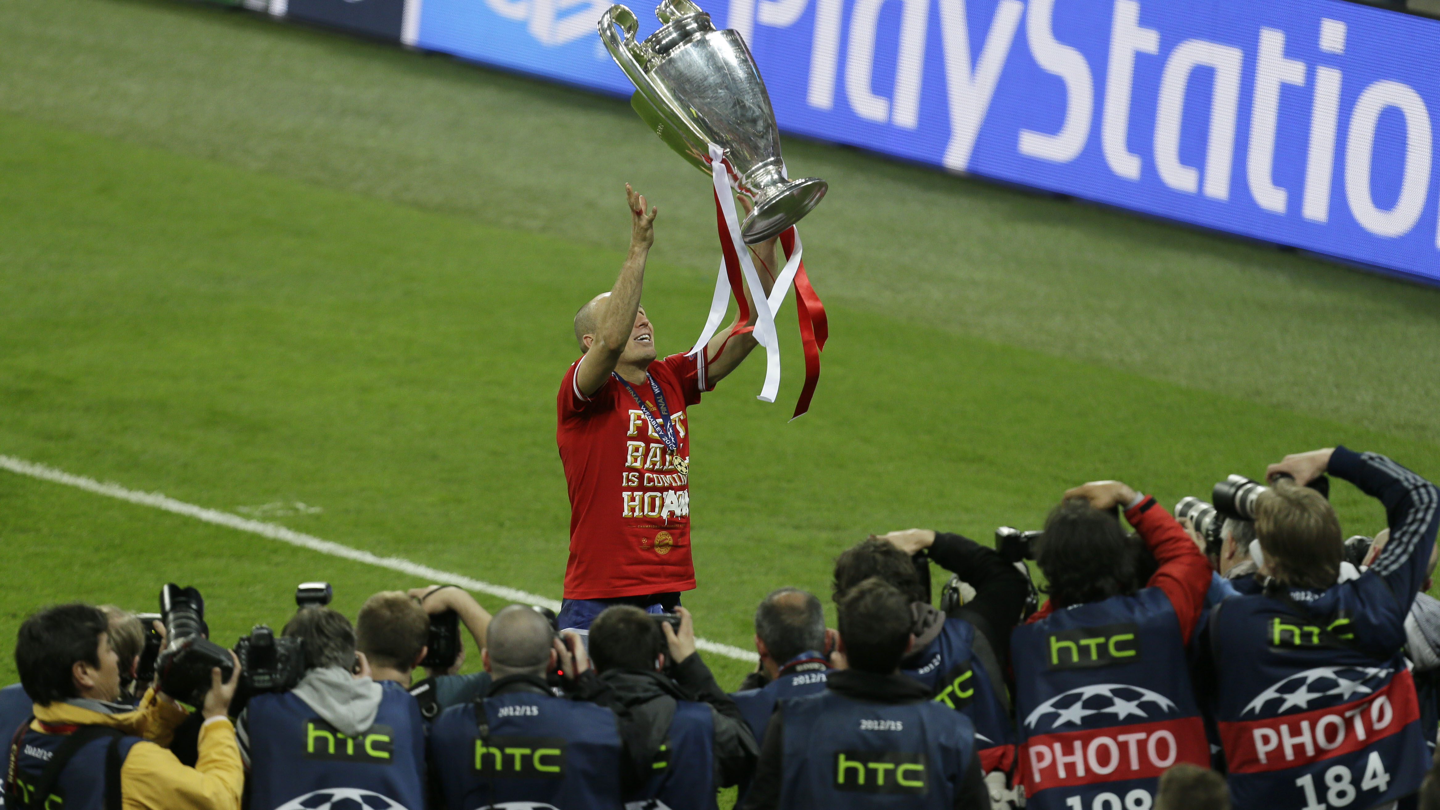 A Liga dos Campe&otilde;es &eacute; um dos produtos mais cobi&ccedil;ados pelas emissoras (Foto: AP)