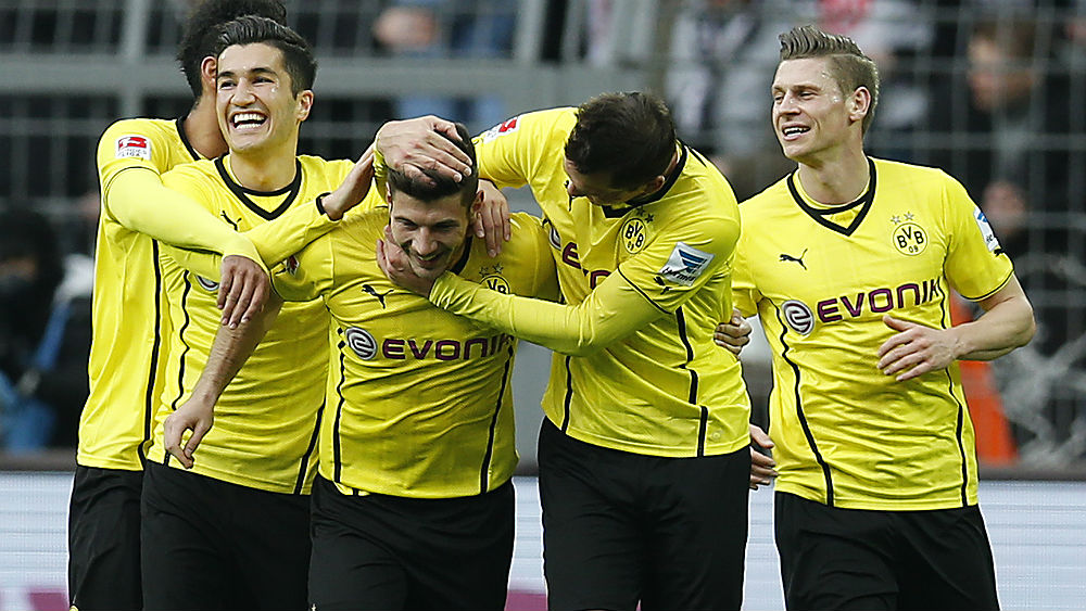 Milos Jojic precisou de 17 segundos de Borussia Dortmund para fazer um gol