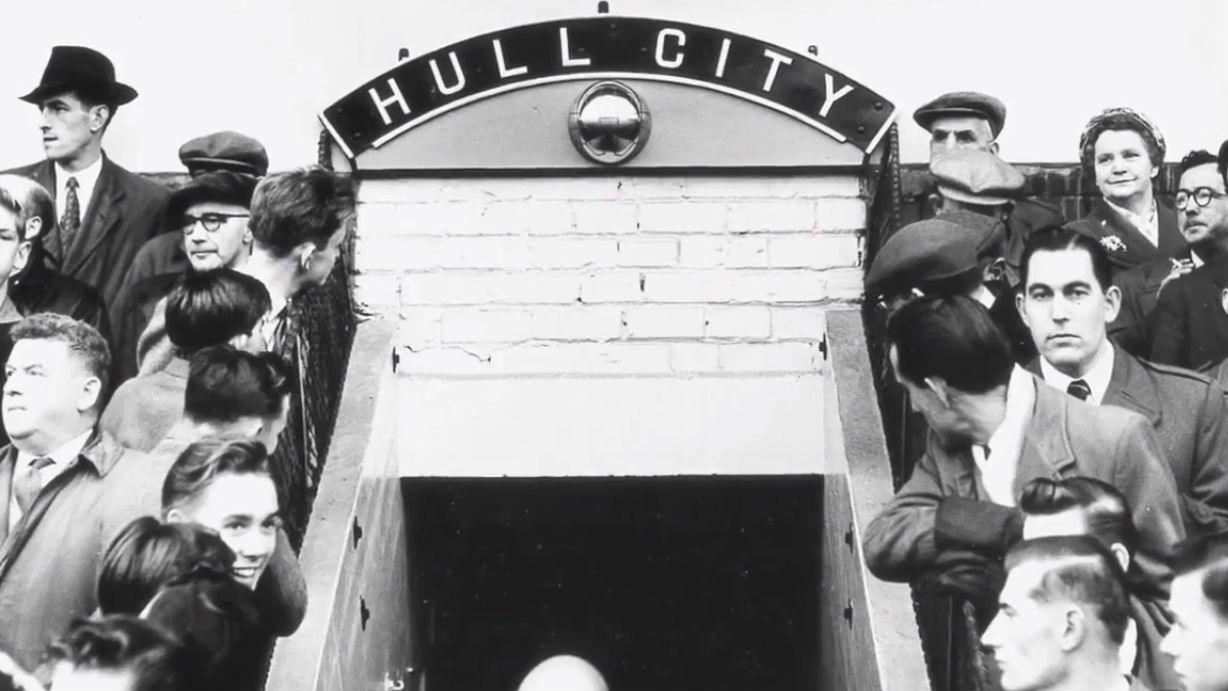 Contra mudan&ccedil;a de nome, torcedores do Hull City criaram v&iacute;deo emocionante