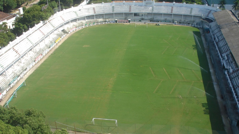 50 est&aacute;dios brasileiros mais interessantes que as Arenas da Copa