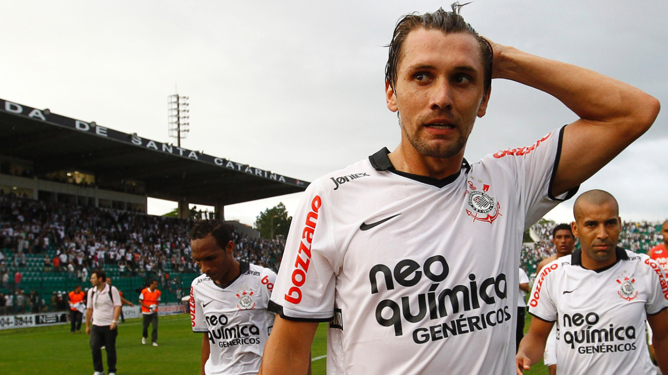 Paulo André convoca seleção de craques fora dos campos para discutir futebol brasileiro