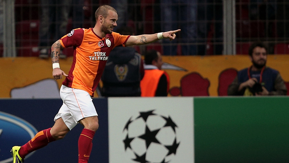 [V&iacute;deo] Sneijder ainda sabe como fazer gola&ccedil;os