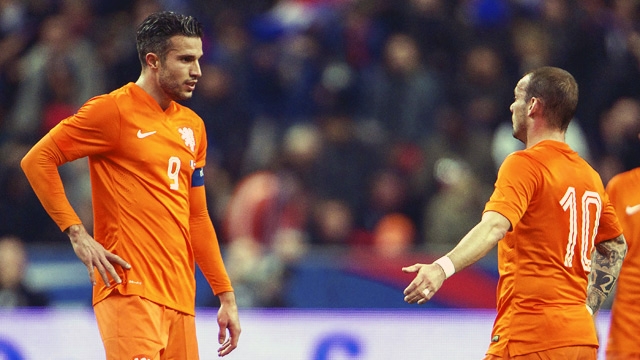 Van Persie e Sneijder: atacante ficou isolado e o meia foi pouco criativo contra a Fran&ccedil;a