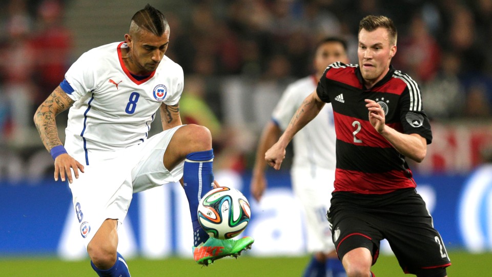 Vidal, do Chile: sul-americanos deram trabalho &agrave; Alemanha (Foto: AP)