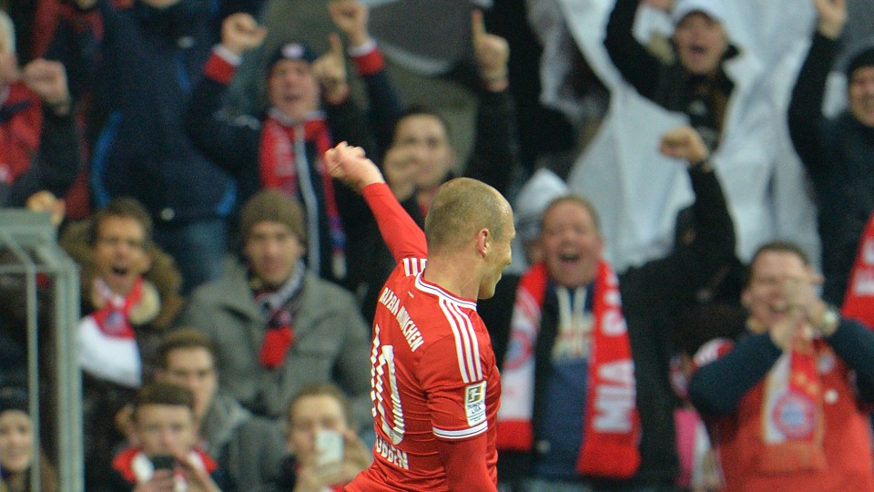 Bayern ou Real, quem &eacute; melhor hoje? Os massacres contra o Schalke ajudam a comparar