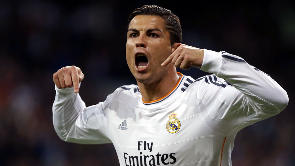 Cristiano Ronaldo, do Real Madrid, em sua comemora&ccedil;&atilde;o "Eu estou aqui"  (AP Photo/Andres Kudacki)