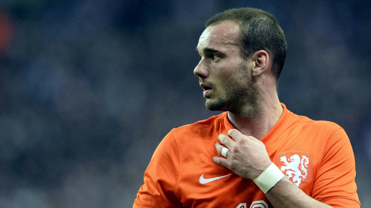 Sneijder &ldquo;armandinho&rdquo; e falta de volante: Holanda liga sinal amarelo para Copa