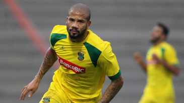 Se fosse só por esse golaço, Bebé valeria a fortuna paga pelo United