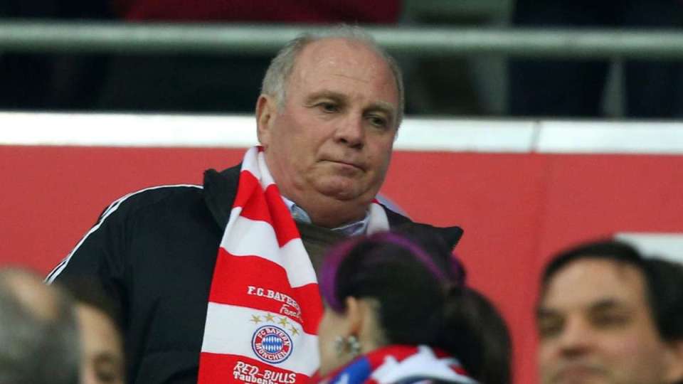 Bayern promete mudar pol&iacute;tica de transfer&ecirc;ncias: menos dinheiro, mais jovens