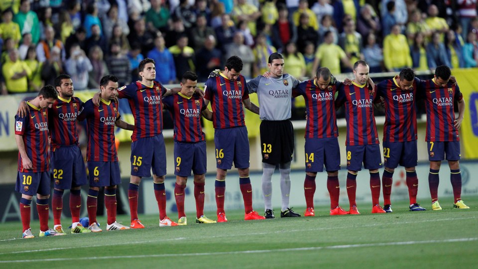 Barcelona estava de luto, mas conseguiu uma vit&oacute;ria importante (AP Photo/Alberto Saiz)