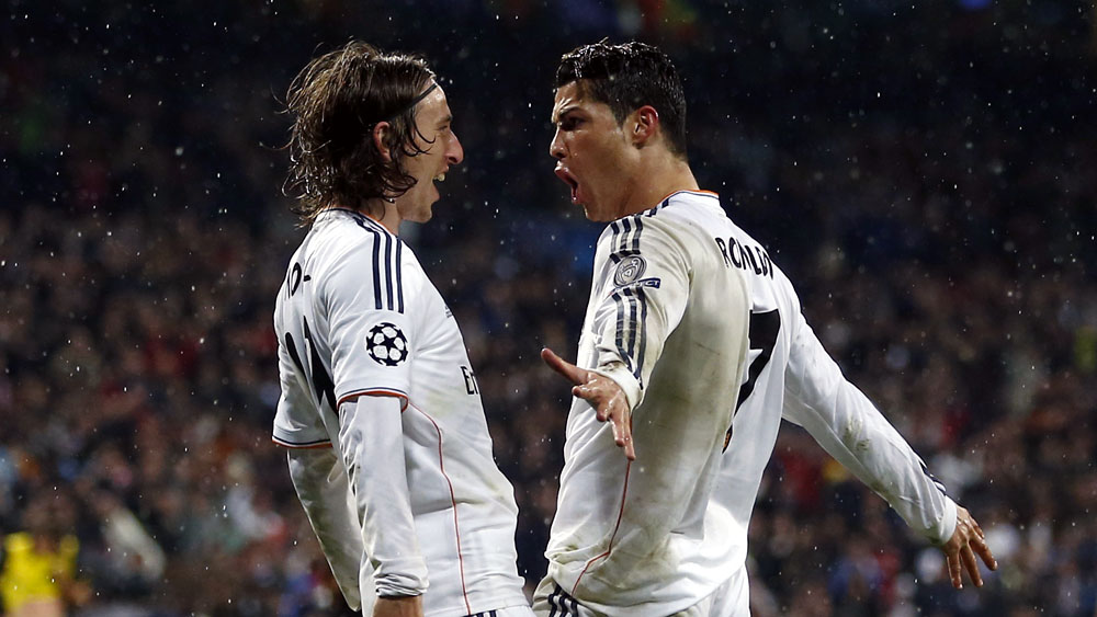Real Madrid nem precisou jogar tudo que sabe e j&aacute; praticamente eliminou o Dortmund