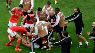 O Benfica se reencarna como campeão para superar suas tragédias e honrar seus ídolos