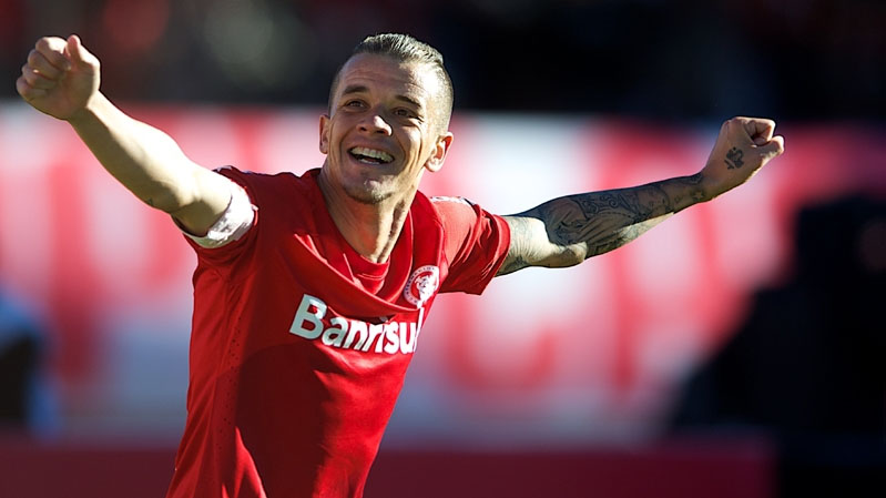 D'Alessandro &eacute; o craque do Inter (Foto: site oficial)