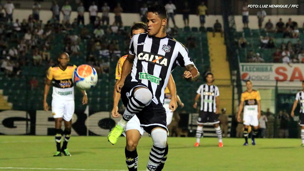 Giovanni Augusto, do Figueirense (Foto: site oficial)