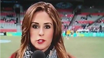 Repórter da MLS toma bolada na cabeça ao vivo, mas não perde a linha