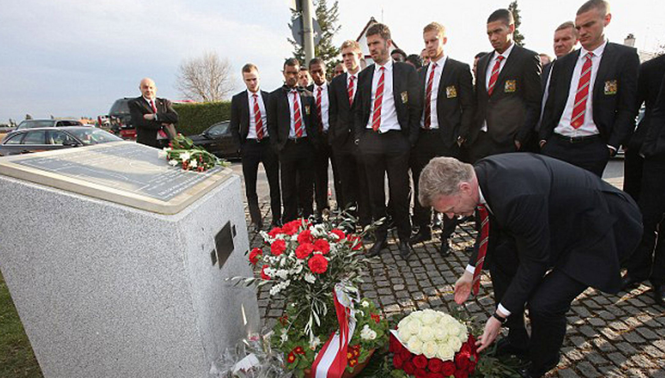 David Moyes prestou homenagem aos mortos