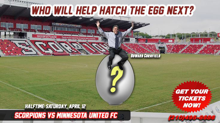 Afinal, por que n&atilde;o tirar uma foto sentado em cima de um ovo?