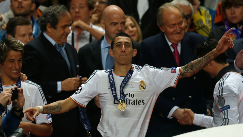 Um James bancaria seis anos de Di Mar&iacute;a, mas Ancelotti ainda acha que argentino pediu muito