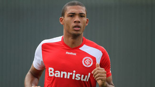 O Inter conseguiu enganar sua quase xar&aacute; italiana com Juan Jesus