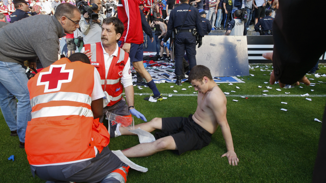 O rebaixamento do Osasuna foi o de menos diante da tragédia que quase aconteceu em seu estádio