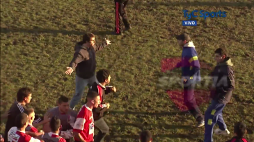 Derrota nos pênaltis deu início a selvageria em jogo da quinta divisão argentina