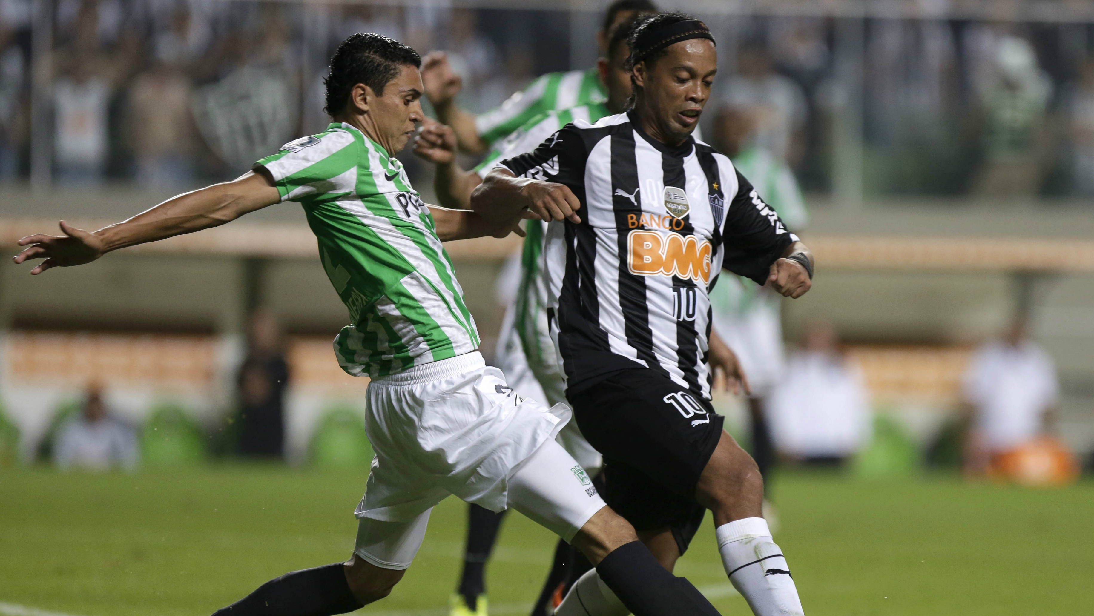 O Independência foi vibrante como em seu auge, mas não evitou a eliminação do Galo