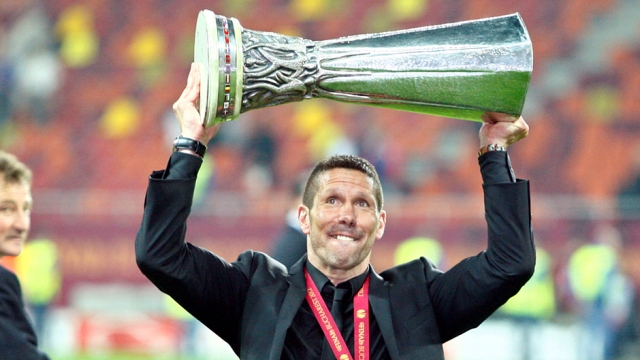 celebracion_uefa_simeone_con_la_copa