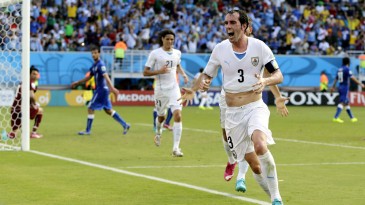 Godín, o coadjuvante que resolveu se transformar em herói