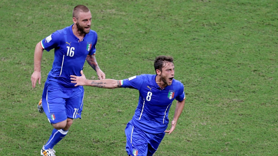 It&aacute;lia 2&times;1 Inglaterra: O rel&oacute;gio foi mais importante que o term&ocirc;metro na inflamada vit&oacute;ria da Azzurra