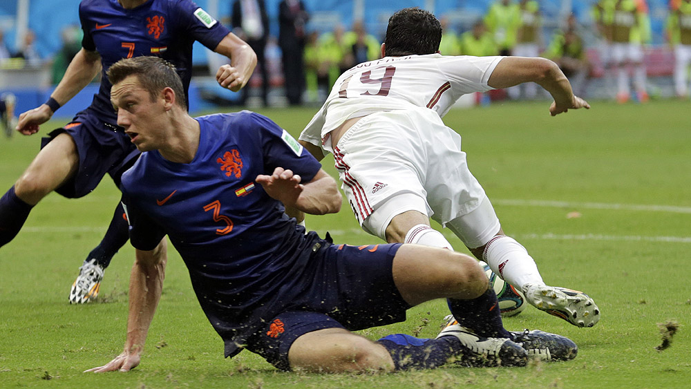 Espanha tentou se adaptar a Diego Costa e se atrapalhou toda