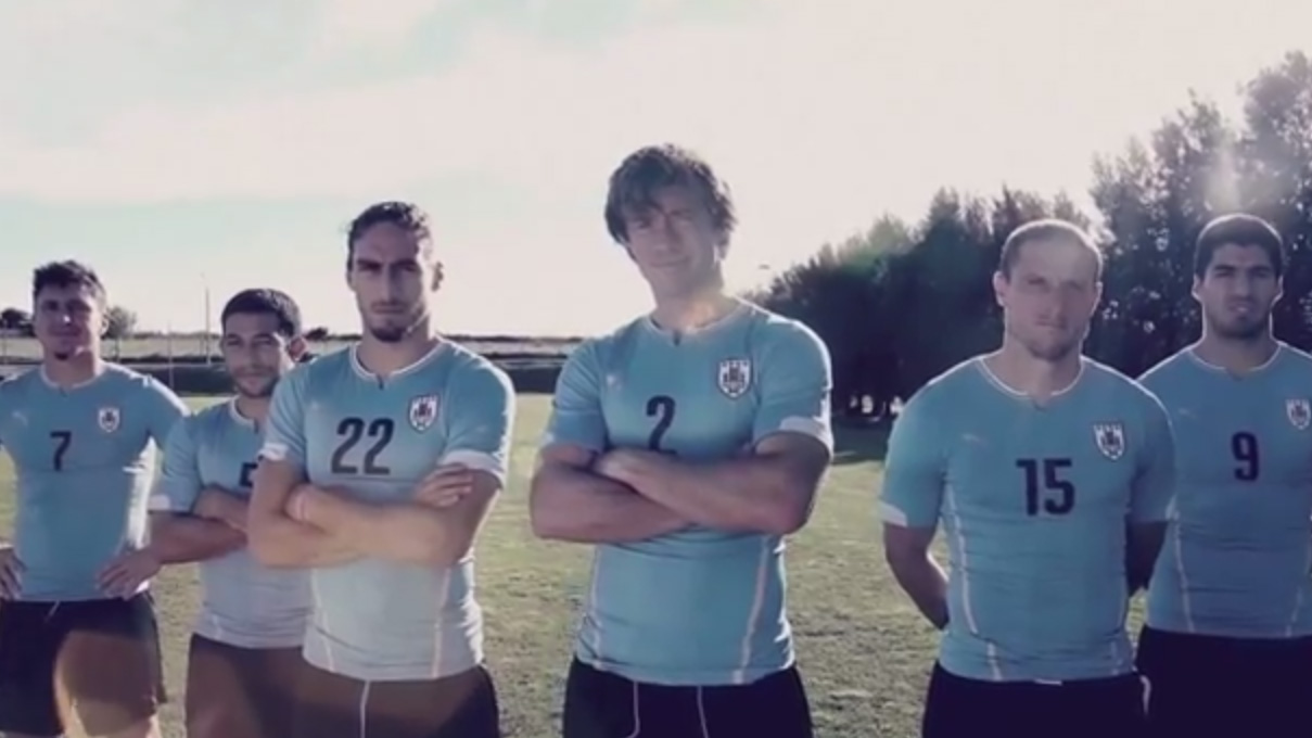 Cuidado: a seleção uruguaia despertou a mística celeste