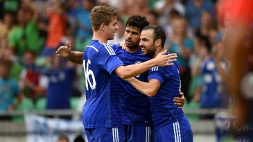 O trote de Fàbregas no Chelsea foi ter que dançar a Macarena