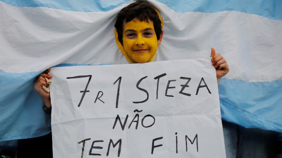 Brasil ap&oacute;s a Copa: aprender com Picasso e galinhas estranguladas