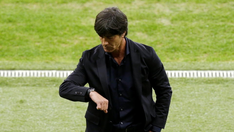 L&ouml;w: &ldquo;Como t&eacute;cnico, sou um tipo de vision&aacute;rio, quero estar &agrave; frente dos outros times&rdquo;
