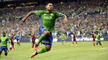 Que tal um Monday Night Football com futebol de verdade e um clássico da MLS?