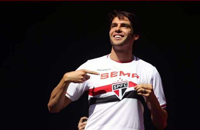 Kak&aacute; quer o que todos queremos: que o futebol brasileiro se reestruture