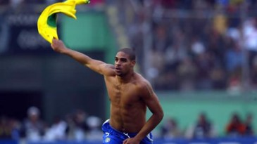 O jogo em que Adriano detonou a Argentina faz 10 anos e te damos os minutos finais de presente