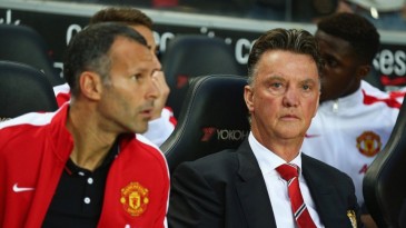 No dia da maior contratação, o United vive uma das maiores humilhações